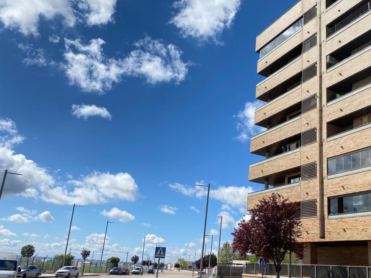 Apartament Aires De Toledo-Parque Warner Y Madrid En Familia Zewnętrze zdjęcie