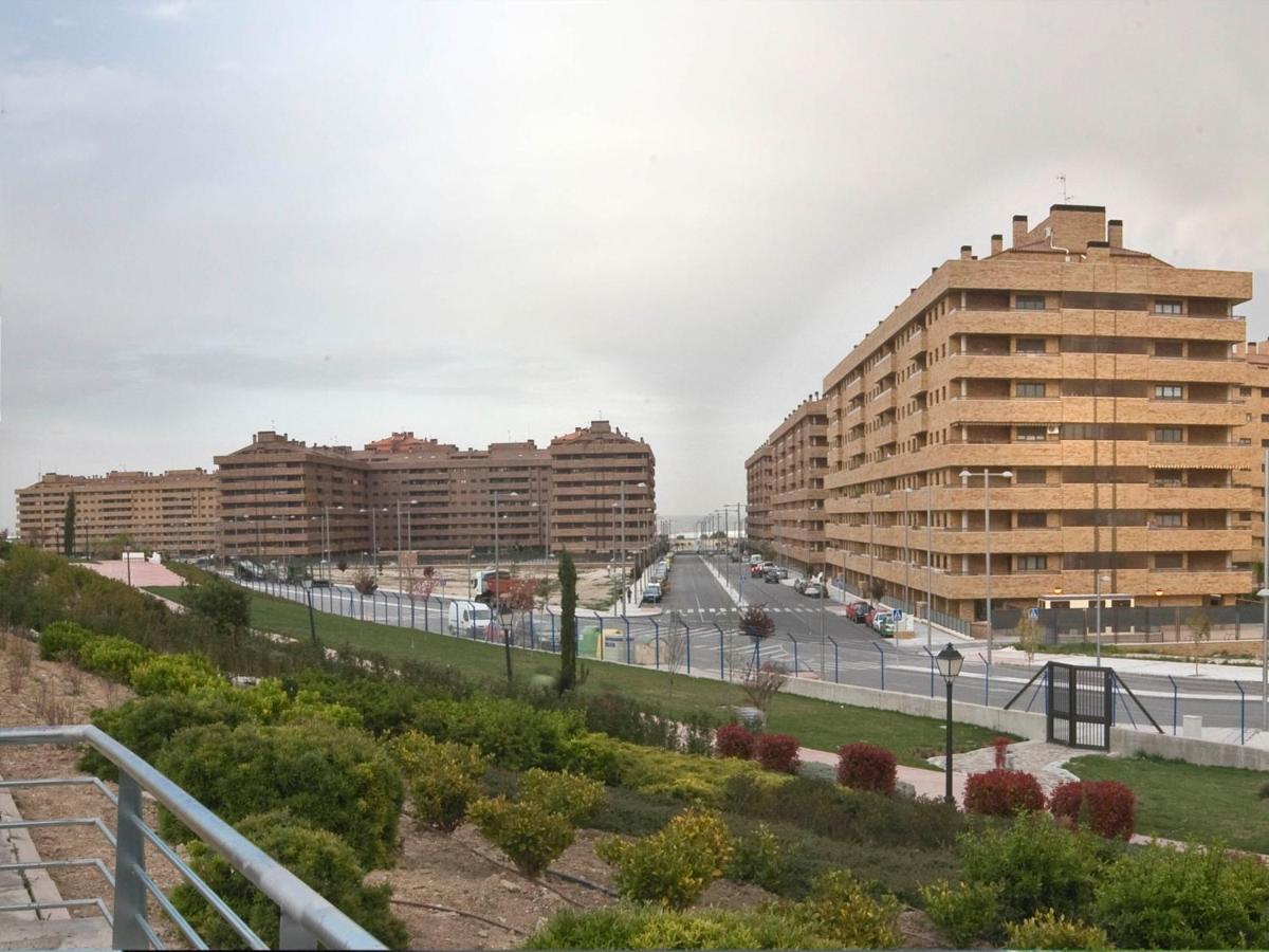 Apartament Aires De Toledo-Parque Warner Y Madrid En Familia Zewnętrze zdjęcie
