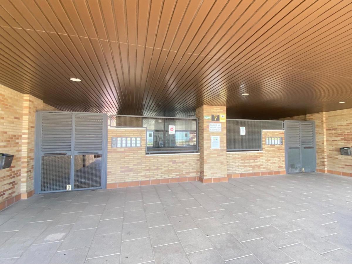 Apartament Aires De Toledo-Parque Warner Y Madrid En Familia Zewnętrze zdjęcie