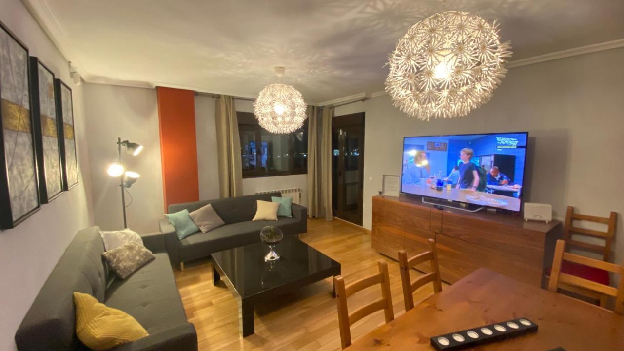Apartament Aires De Toledo-Parque Warner Y Madrid En Familia Zewnętrze zdjęcie