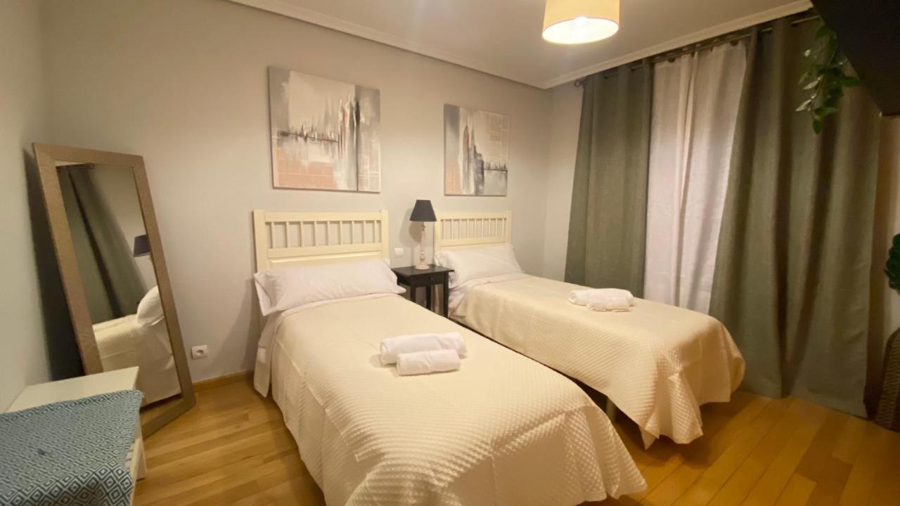 Apartament Aires De Toledo-Parque Warner Y Madrid En Familia Zewnętrze zdjęcie